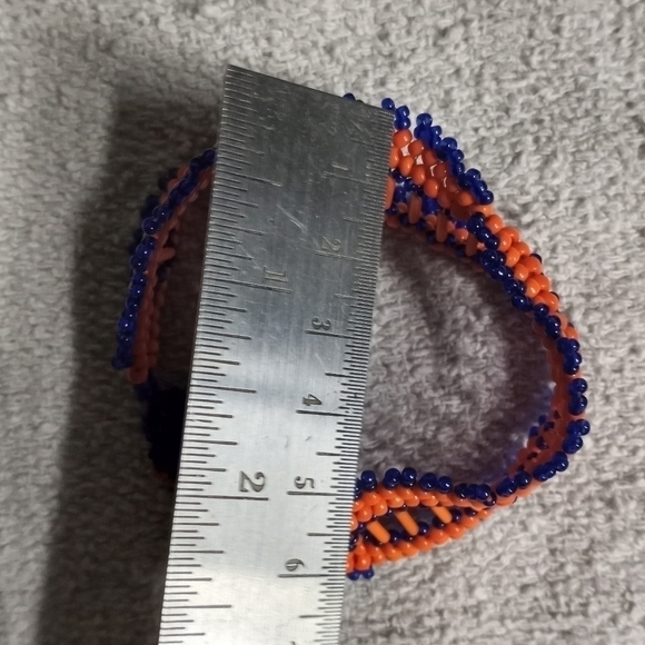 Blue bright orange beaded toggle bracelet - Picture 2 of 3